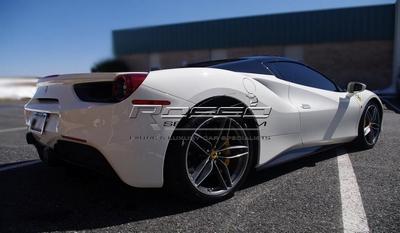 Ferrari 488